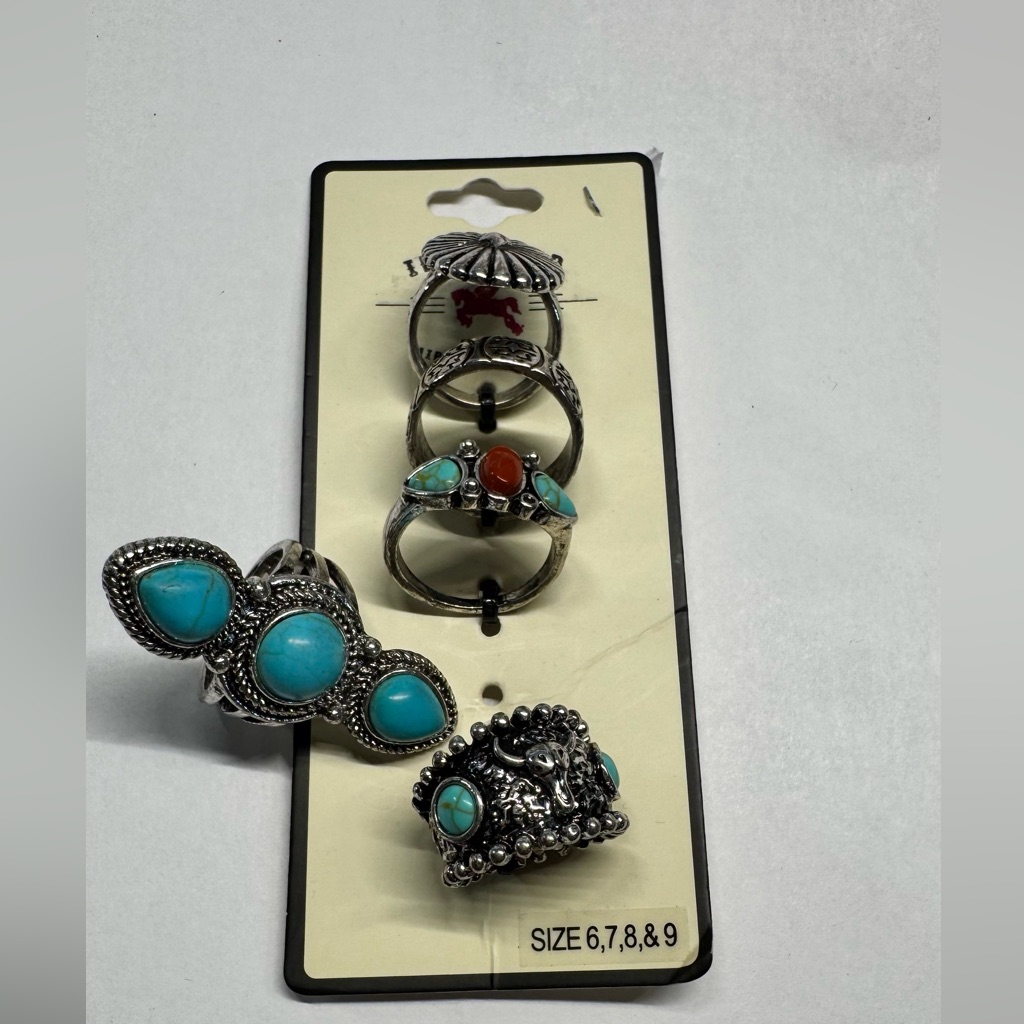 Idyllwind Turquoise And Silver Ring Collection 20$